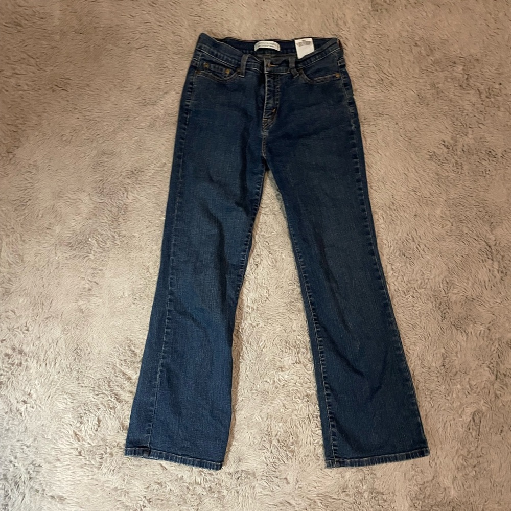 Levi’s bootcut medium dark wash denim jeans